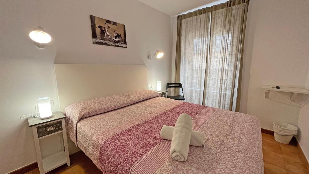 Hostal La Premsa Arenys de Mar Eksteriør billede