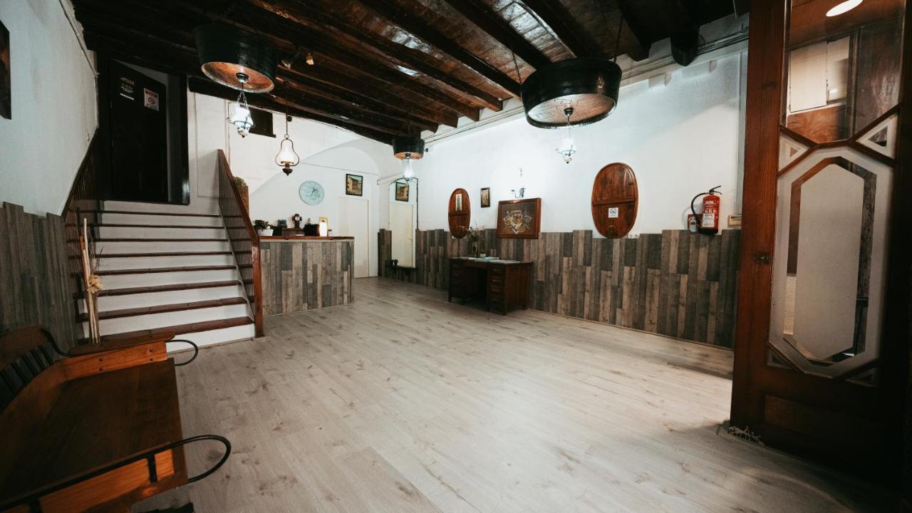 Hostal La Premsa Arenys de Mar Eksteriør billede
